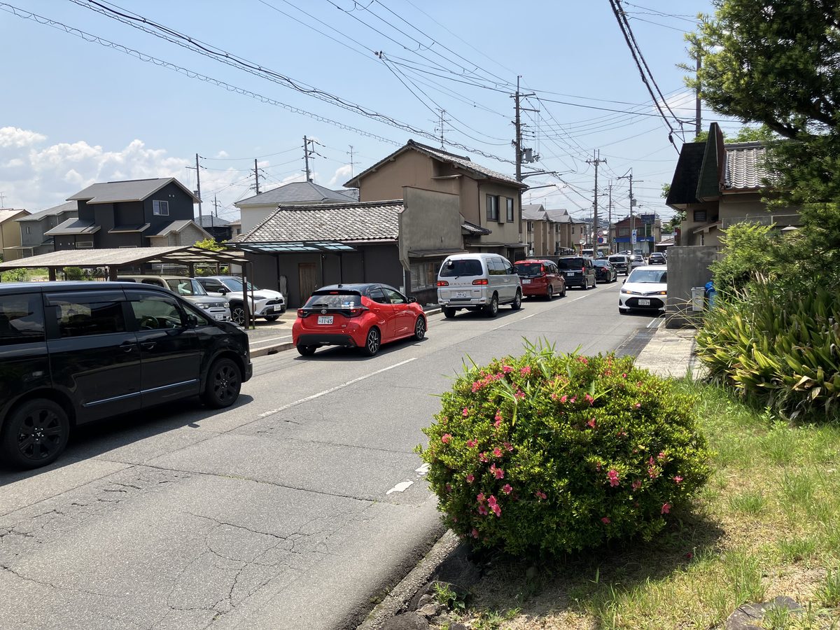 Continuing straight ahead along the road from Kairyuoji
